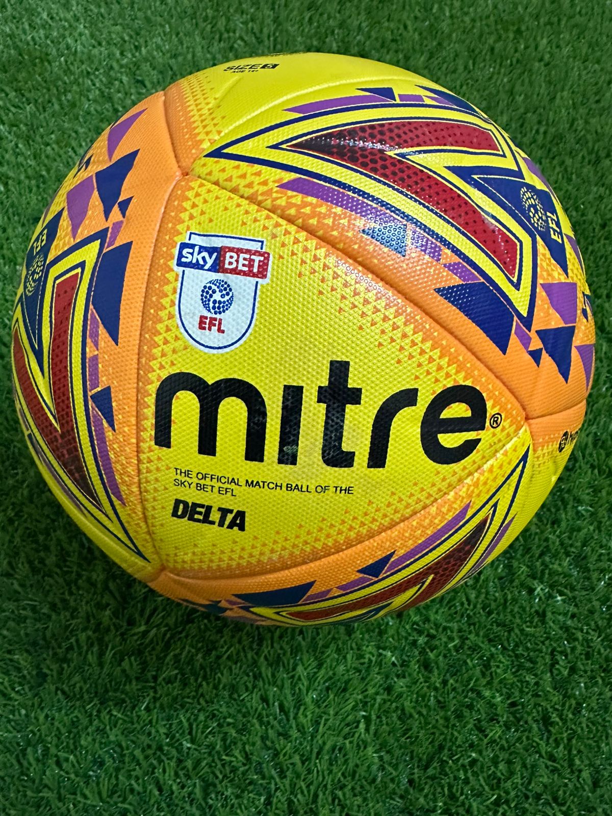 Delta Mitre EFL Official matchball UK import